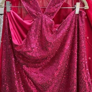 Trendy Sequined Halter Top